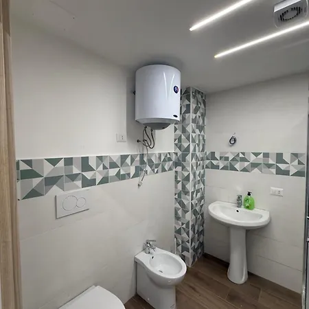 Emilio Apartament Salerno